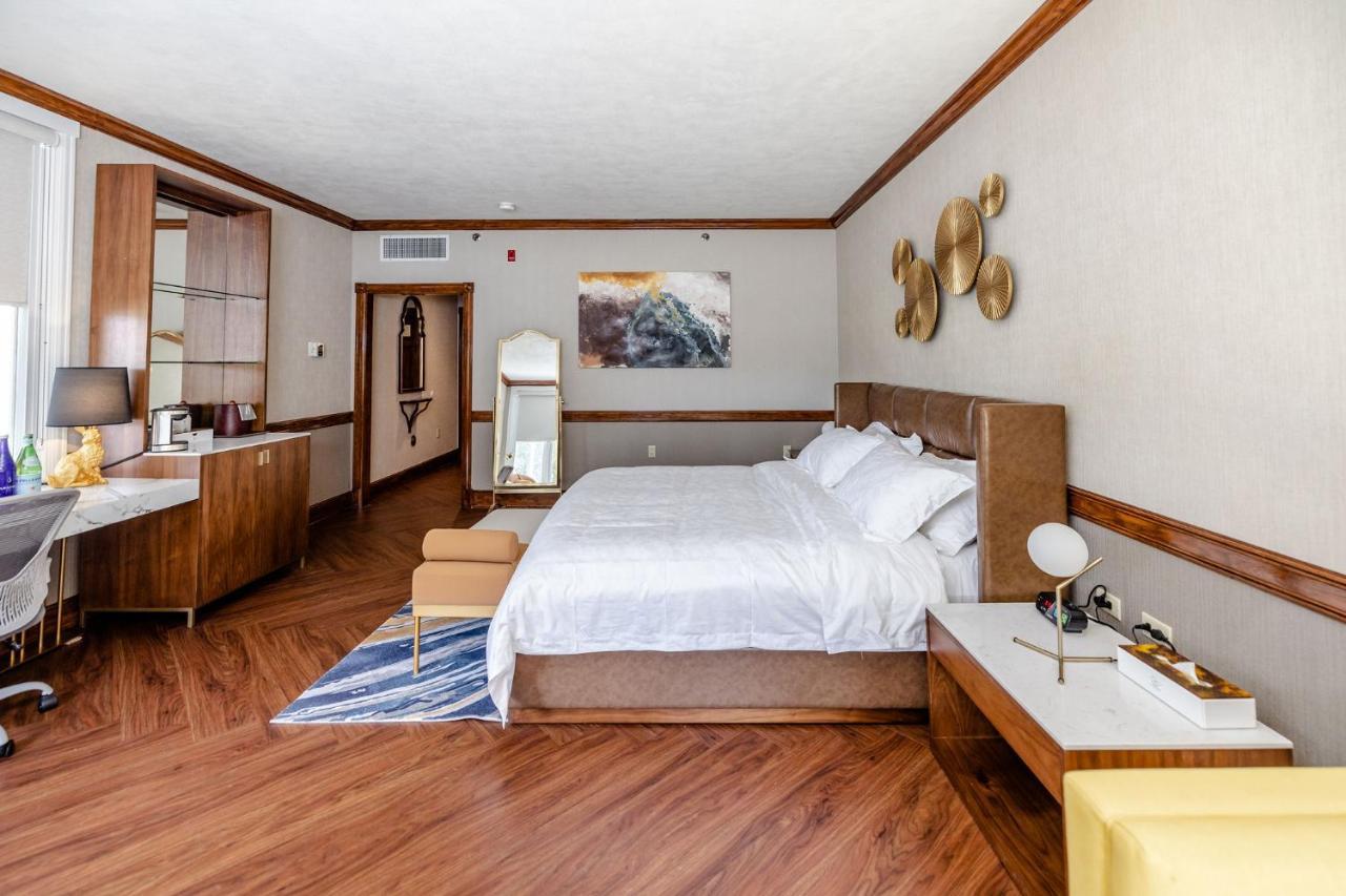 Chateau Merrimack Hotel & Spa Tyngsboro Экстерьер фото