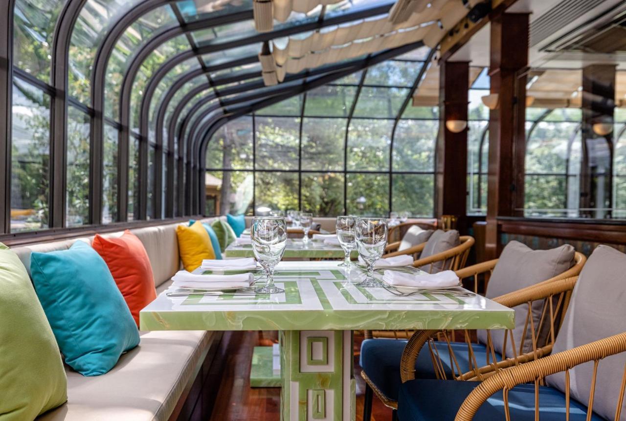 Chateau Merrimack Hotel & Spa Tyngsboro Экстерьер фото