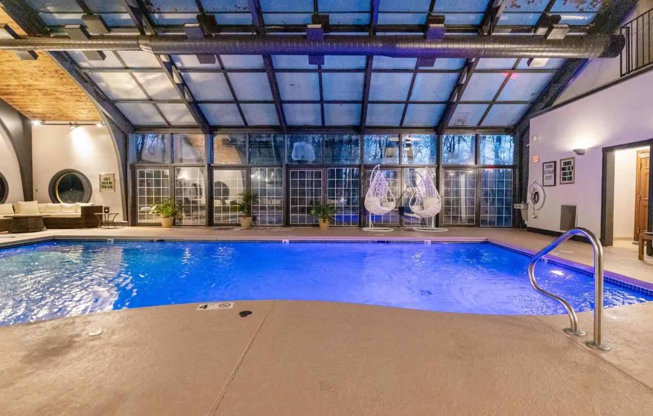Chateau Merrimack Hotel & Spa Tyngsboro Экстерьер фото