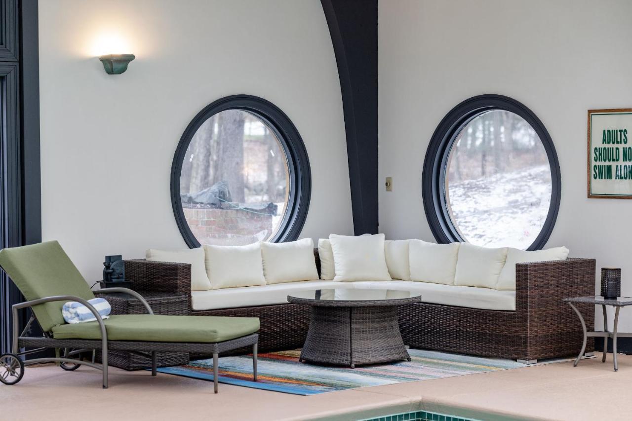 Chateau Merrimack Hotel & Spa Tyngsboro Экстерьер фото